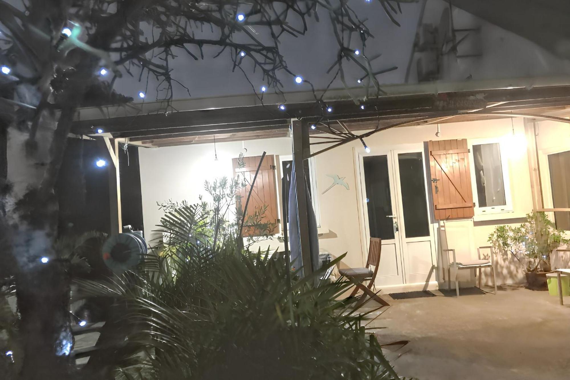 Maison Charmante A Bras-Panon Avec Piscine Et Jardin Exteriör bild