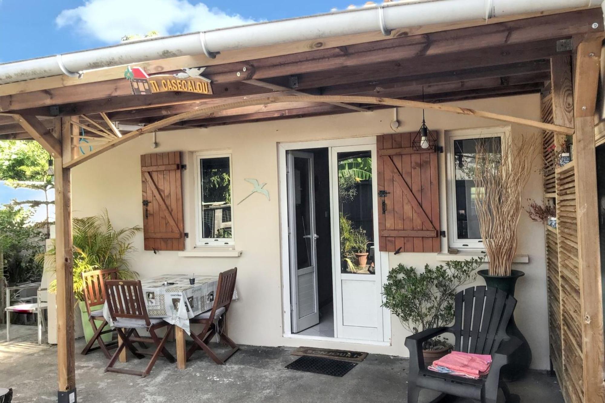 Maison Charmante A Bras-Panon Avec Piscine Et Jardin Exteriör bild
