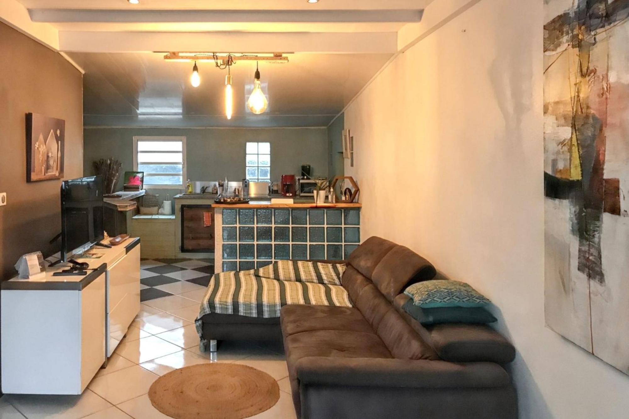 Maison Charmante A Bras-Panon Avec Piscine Et Jardin Exteriör bild